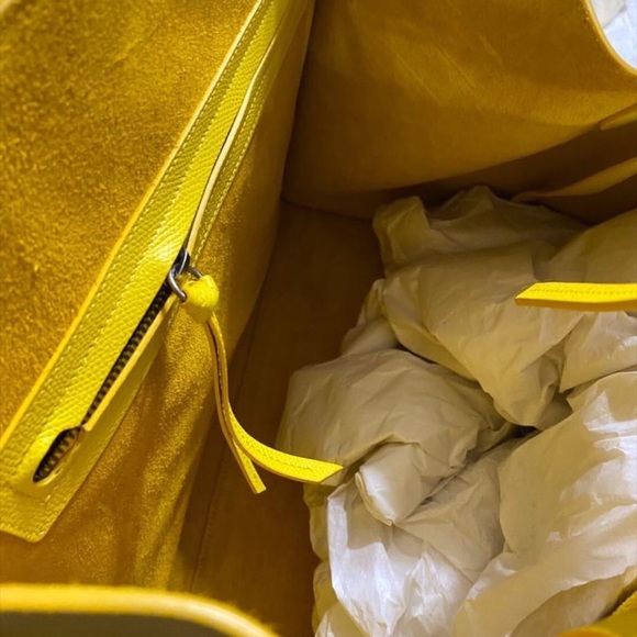 🎄Céline fabulous like new with dust bag SS15 LE - Picture 5 of 5